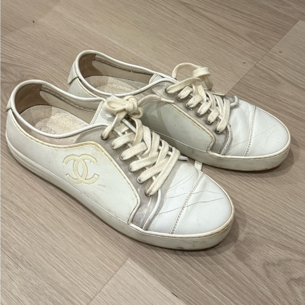 CHANEL White acrylic lace sneakers